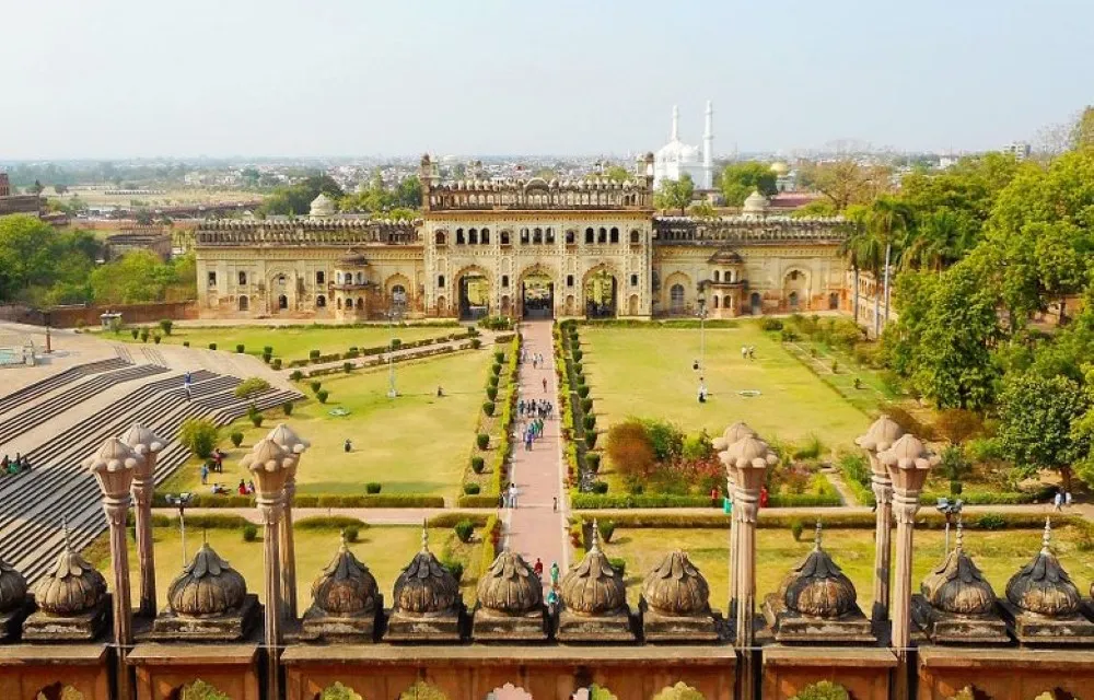 Hotel Royal Grand at Bara Imambara